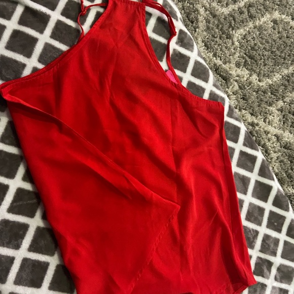 Brand new red & pink flowy tank - Picture 5 of 13
